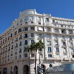 540 Cannes La Croisette - Joli Studio Au Calme Cote Jardin